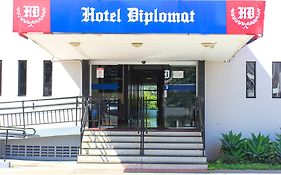 Hotel Diplomat By Bsb Inn